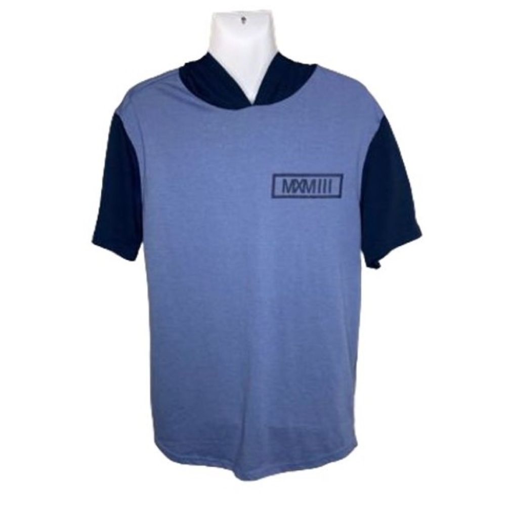 💪🏽Blue graphic hoodie (t-shirt like material)